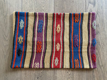 Load image into Gallery viewer, Vintage kilim cushion - E9 - 60x40 cm
