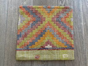 Vintage kilim cushion - D22 - 50x50 cm