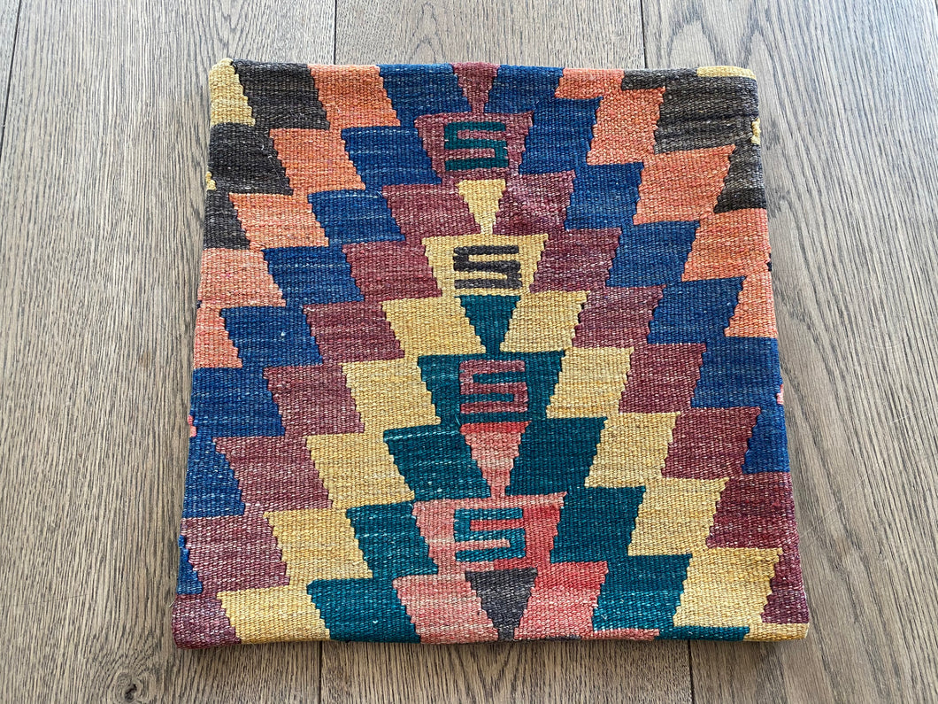 Vintage kilim cushion - B19 - 40x40 cm