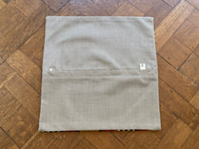 Load image into Gallery viewer, Vintage kilim cushion - B48 - 40x40 cm
