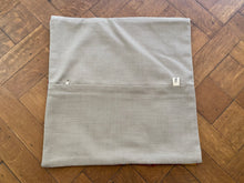 Load image into Gallery viewer, Vintage kilim cushion - B36 - 40x40 cm
