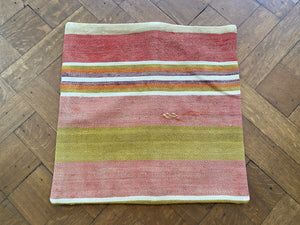 Vintage kilim cushion - B31 - 40x40 cm