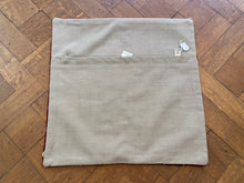 Load image into Gallery viewer, Vintage kilim cushion - C7 - 45x45 cm
