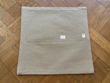 Load image into Gallery viewer, Vintage kilim cushion - C10 - 45x45 cm
